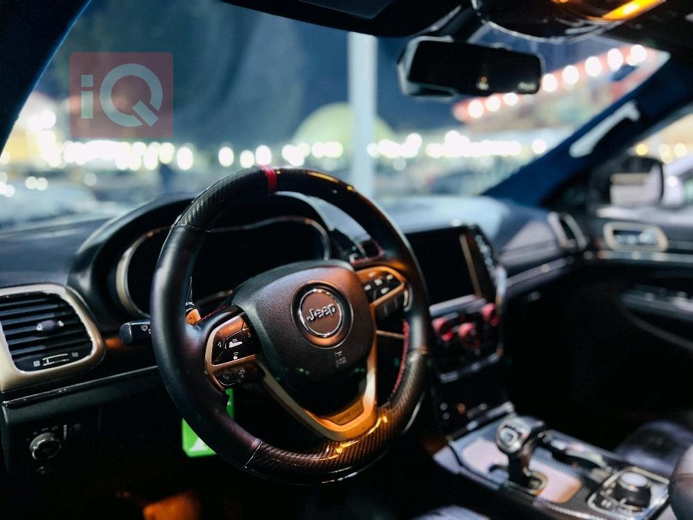 جيب جراند شيروكي